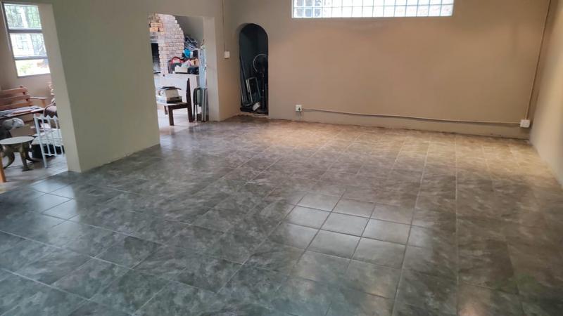 3 Bedroom Property for Sale in Uitenhage Rural Eastern Cape